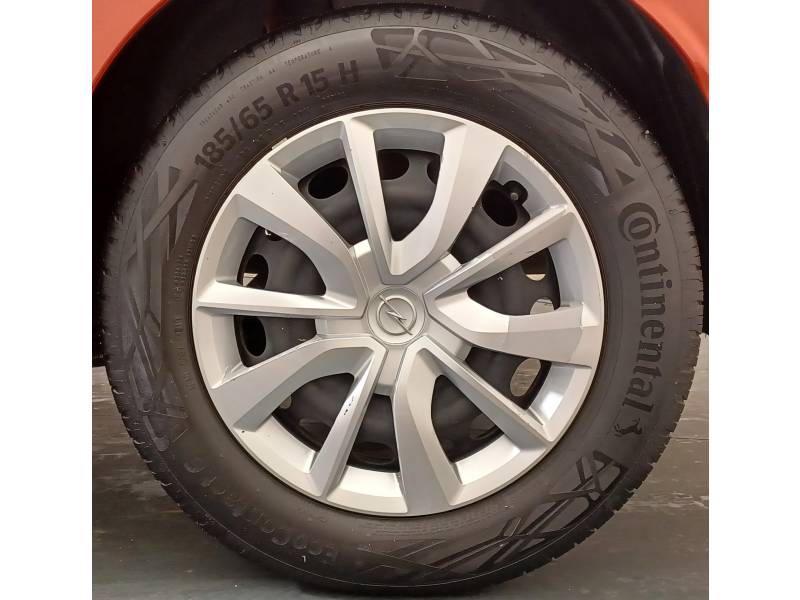 Opel Corsa - 1.2 75 ch BVM5 Edition