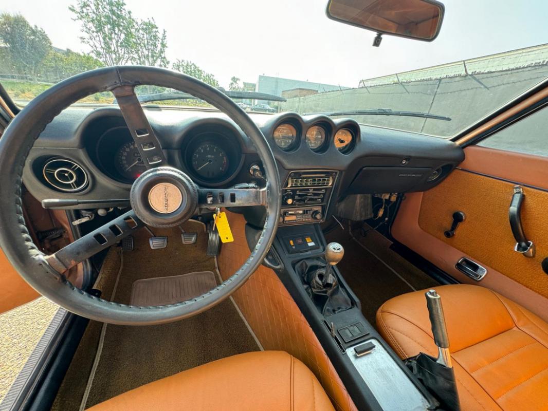 Datsun 240 z - 2.4 150ch marron 1973