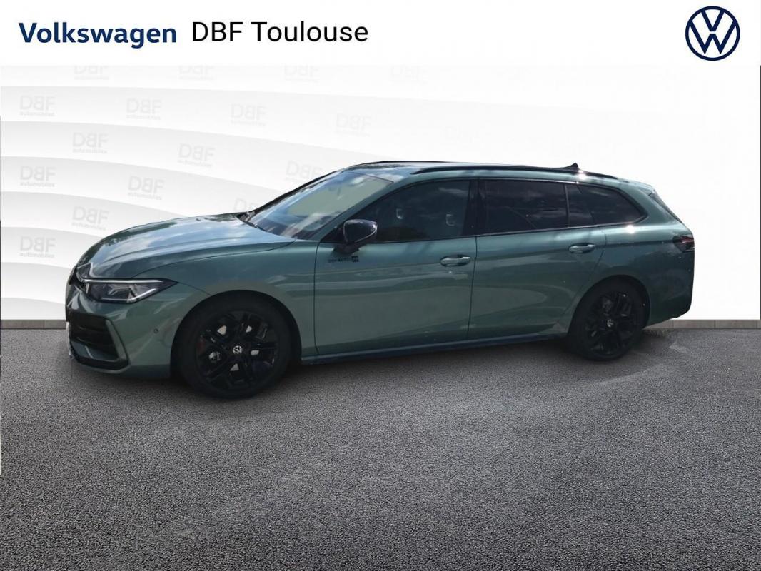 Volkswagen Passat - NOUVELLE 1.5 ETSI 150CH DSG7 R LI