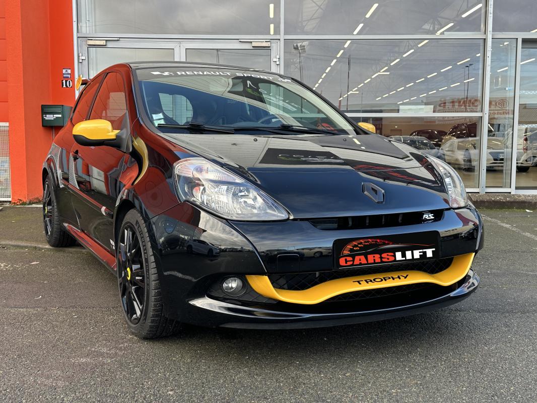 Renault Clio - III Phase 2 RS 2.0 i 201 CH - GARANTIE 6 MOIS