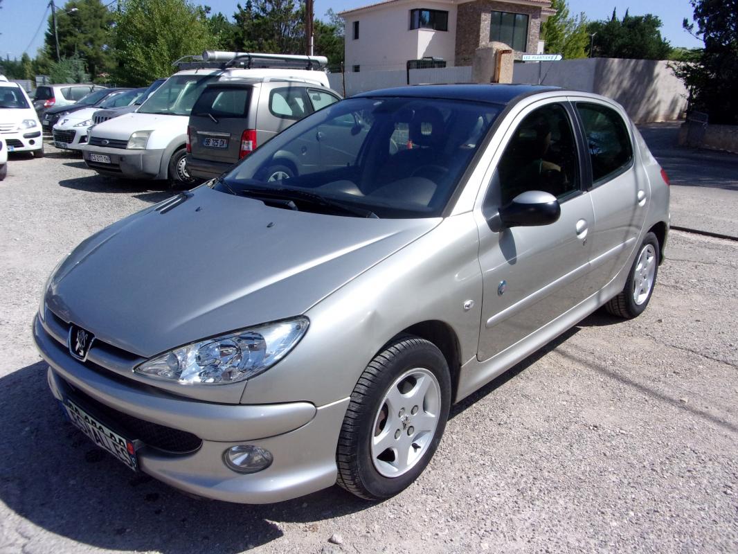 Peugeot 206 1,4 16V Roland Garros